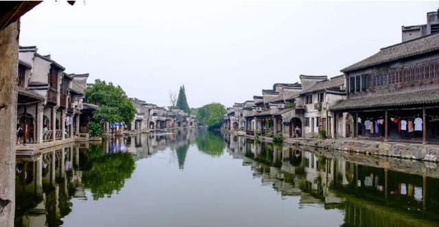 逃离别墅度假村